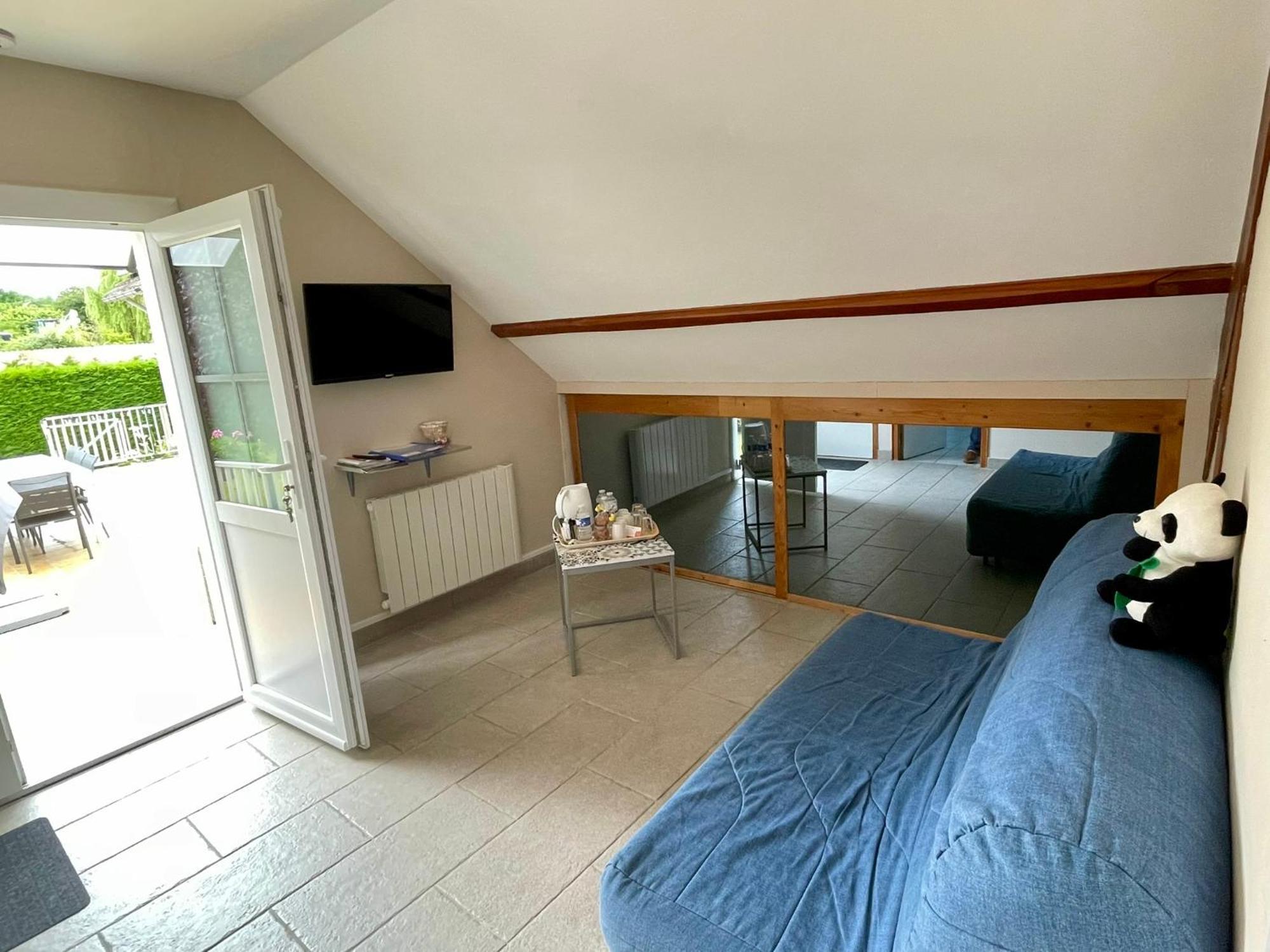 Au Nom Des Dames, Maison Et Table D'Hotes, Pres De Chenonceau Et Du Zoo De Beauval Faverolles-sur-Cher Ruang foto